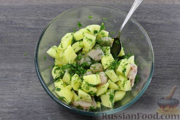 Молодой картофель, запечённый с курицей (в рукаве)