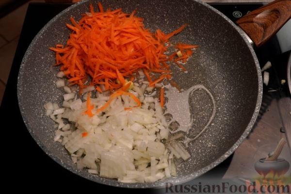 Фаршированные перцы с курицей и кабачками (без риса)